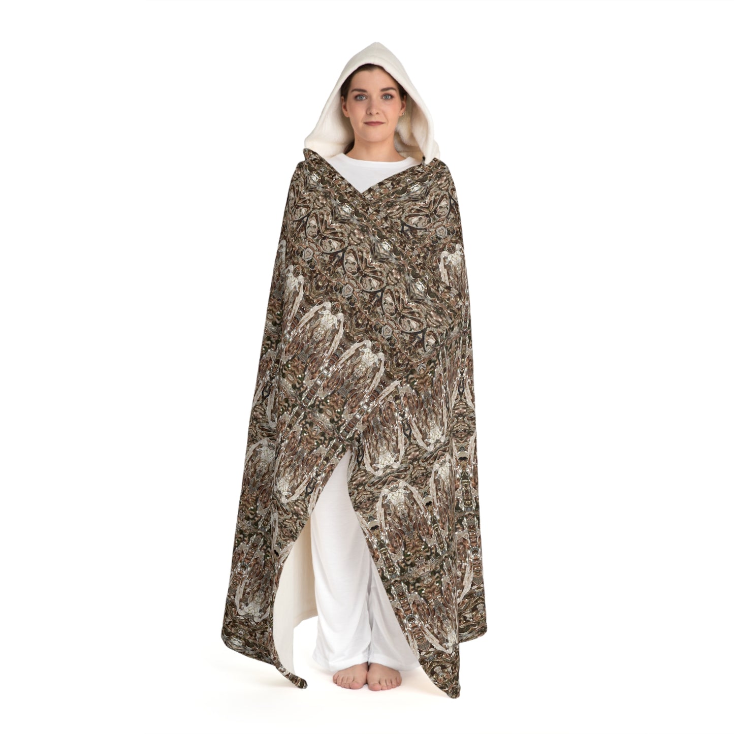 Cream Hooded Sherpa Fleece Blanket (Samhain Dream Thaw 4 of 15 Quattuor ex Quindecim) RJSTHw2023 RJS