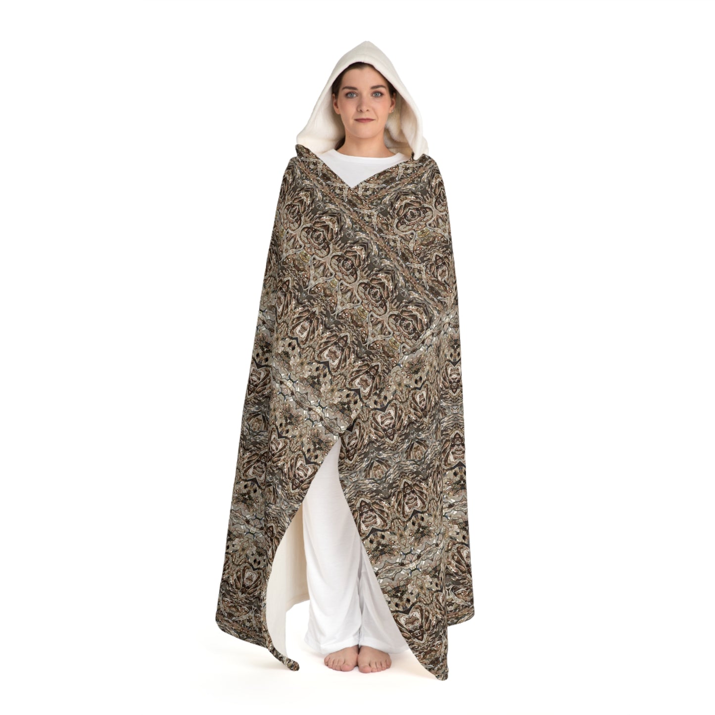 Cream Hooded Sherpa Fleece Blanket (Samhain Dream Thaw 15 of 15 Quindecim ex Quindecim) RJSTHw2023 RJS